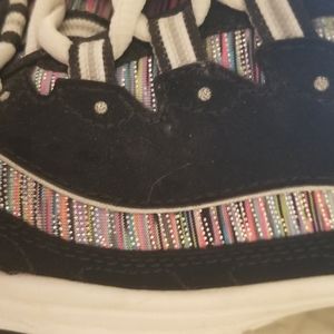 Sketchers womens D'Lites Sneaker Shoe 9